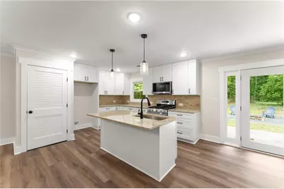 45 E Rocky Street NE, White, GA 30184 - Photo 16
