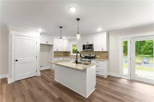 45 E Rocky St NE, White, GA 30184 - Photo 16