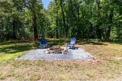 45 E Rocky Street NE, White, GA 30184 - Photo 38