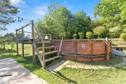 3719 River North Drive, Gainesville, GA 30506 - Photo 12