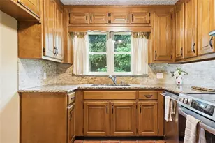 4269 E Cherokee Dr, Canton, GA 30115 - Photo 2