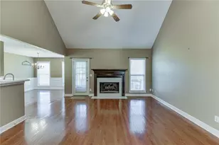 5972 River Oaks Dr, Flowery Branch, GA 30542 - Photo 6