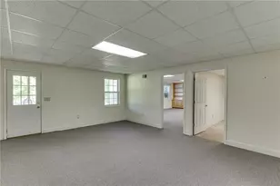 5972 River Oaks Dr, Flowery Branch, GA 30542 - Photo 32
