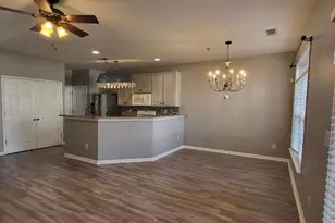 45 Newnan Lakes Dr, Newnan, GA 30263 - Photo 14