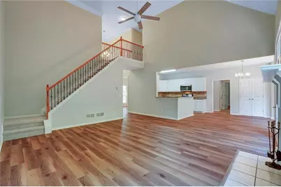 6005 Lake Windsor Parkway, Buford, GA 30518 - Photo 14