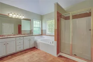 6005 Lake Windsor Pkwy, Buford, GA 30518 - Photo 32