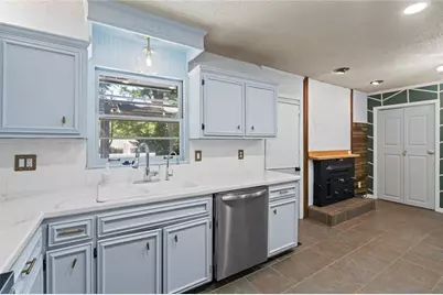 1256 Cherokee Trail NW, Lawrenceville, GA 30043 - Photo 20