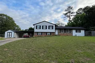 8288 Reinosa Way, Jonesboro, GA 30236 - Photo 2