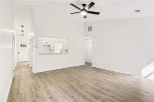 4795 Wyndam Dr, Stone Mountain, GA 30088 - Photo 6