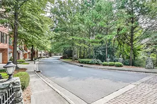 5480 Glenridge View, Sandy Springs, GA 30342 - Photo 24