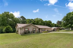 10 Shadow Ln, Cartersville, GA 30120 - Photo 2