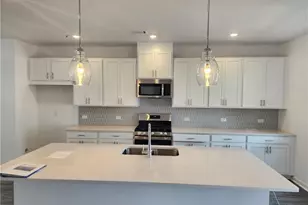 101 Holt Ln, Lawrenceville, GA 30046 - Photo 12