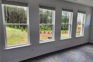 101 Holt Ln, Lawrenceville, GA 30046 - Photo 6