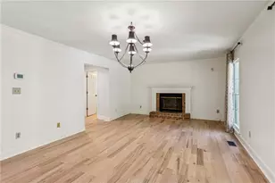 28 Anastasia Dr SE, Mableton, GA 30126 - Photo 10