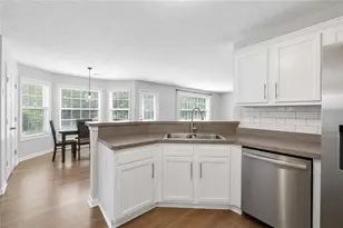 322 Lochmill Ct, Loganville, GA 30052 - Photo 28
