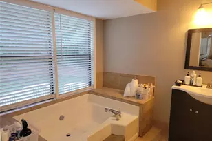 5104 Carole Pl SW, Stone Mountain, GA 30087 - Photo 10