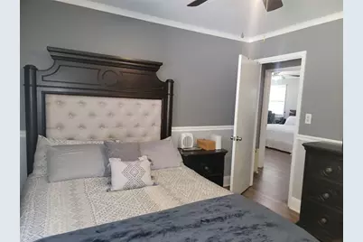 5104 Carole Place SW, Stone Mountain, GA 30087 - Photo 12