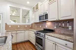 704 Oakland Ave SE, Atlanta, GA 30315 - Photo 14