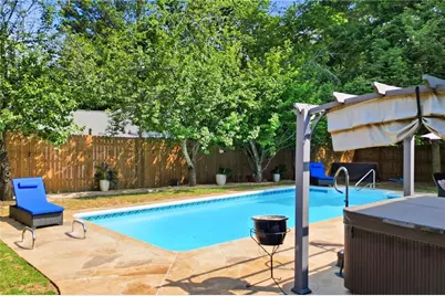 325 Ivy Mill Court, Roswell, GA 30076 - Photo 2