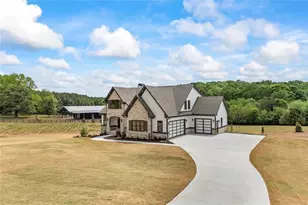 810 North Hampton, Monroe, GA 30656 - Photo 2