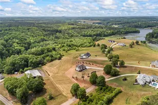 810 North Hampton, Monroe, GA 30656 - Photo 32