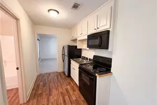 2721 Berkshire Dr, Winder, GA 30680 - Photo 12