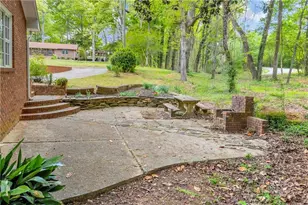 231 Honeysuckle Dr, Commerce, GA 30529 - Photo 20