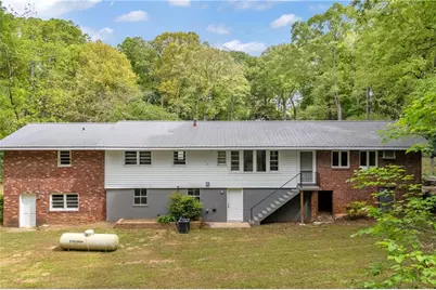 231 Honeysuckle Drive, Commerce, GA 30529 - Photo 18
