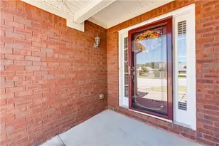 2126 Benchmark Dr, Snellville, GA 30078 - Photo 4