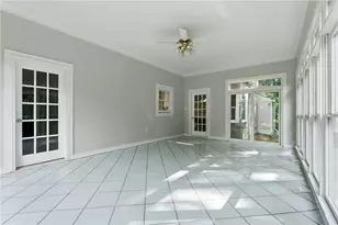 255 Waverly Hall Dr, Roswell, GA 30075 - Photo 26