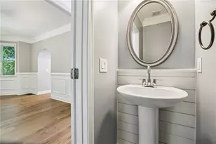 3733 Inglewood Way NE, Atlanta, GA 30319 - Photo 8