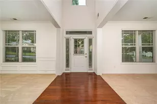 210 Harmony Lake Dr, Canton, GA 30115 - Photo 4