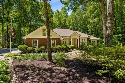 1072 Regency Park Drive, Braselton, GA 30517 - Photo 2