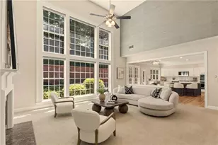2139 Wrights Mill Cir NE, Atlanta, GA 30324 - Photo 10