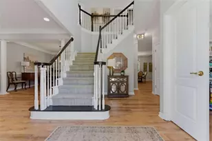 3222 Vickery Dr, Marietta, GA 30066 - Photo 2