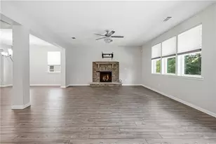 4367 Waxwing St, Hoschton, GA 30548 - Photo 10