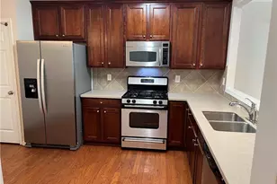 1376 Bellsmith Dr, Roswell, GA 30076 - Photo 10