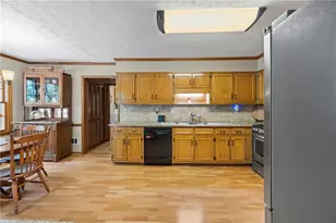 1172 Melton Dr SW, Lilburn, GA 30047 - Photo 14
