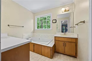 1172 Melton Dr SW, Lilburn, GA 30047 - Photo 32