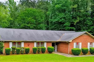 100 Whitney Way, Fayetteville, GA 30214 - Photo 2