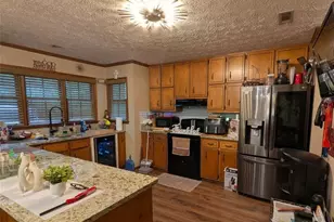 100 Whitney Way, Fayetteville, GA 30214 - Photo 12