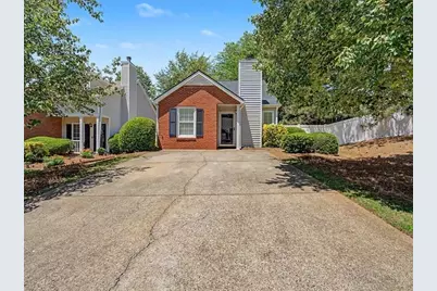 1075 Daventry Crossing, Woodstock, GA 30188 - Photo 2