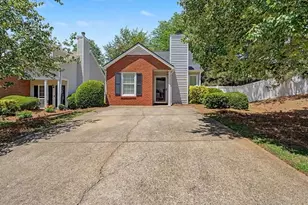 1075 Daventry Crossing, Woodstock, GA 30188 - Photo 2