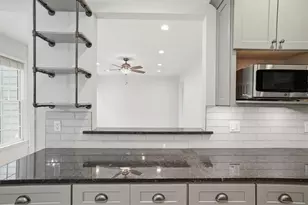 1025 Russell Point, Suwanee, GA 30024 - Photo 12