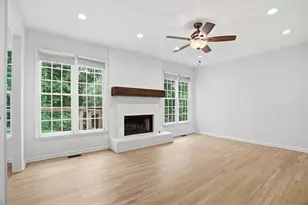 1025 Russell Point, Suwanee, GA 30024 - Photo 6