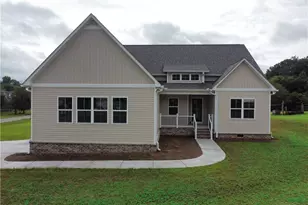 113 Mill Stone Ln SE, Calhoun, GA 30701 - Photo 1