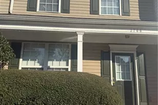 2766 Terrell Trace Dr, Marietta, GA 30067 - Photo 2