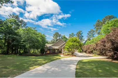 3279 Wages Circle, Dacula, GA 30019 - Photo 2