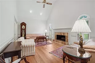 1166 Harrowgrove Ct SW, Marietta, GA 30064 - Photo 4