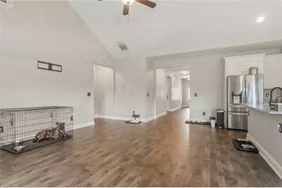47 Hoke Street, Maysville, GA 30558 - Photo 4